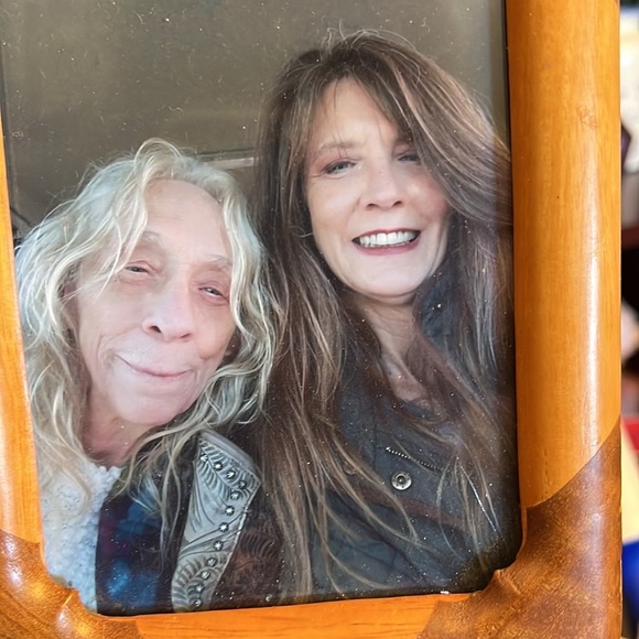 Meet your Posher, Jeanette - Picture 3 of 7